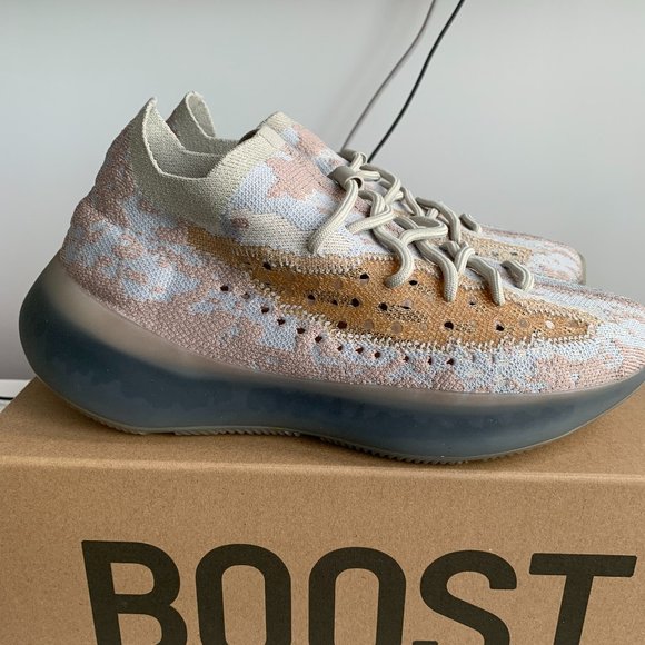 adidas Yeezy Boost 380 FZ1269 - BRAND NEW - Picture 2 of 7